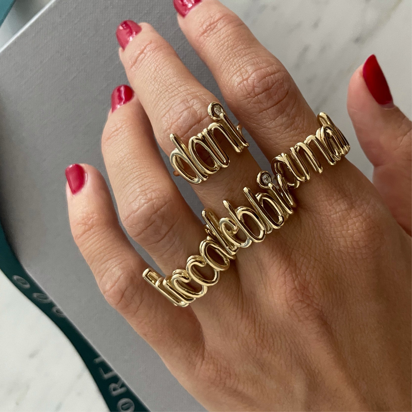 Intemporel Chunky Wire Name Ring